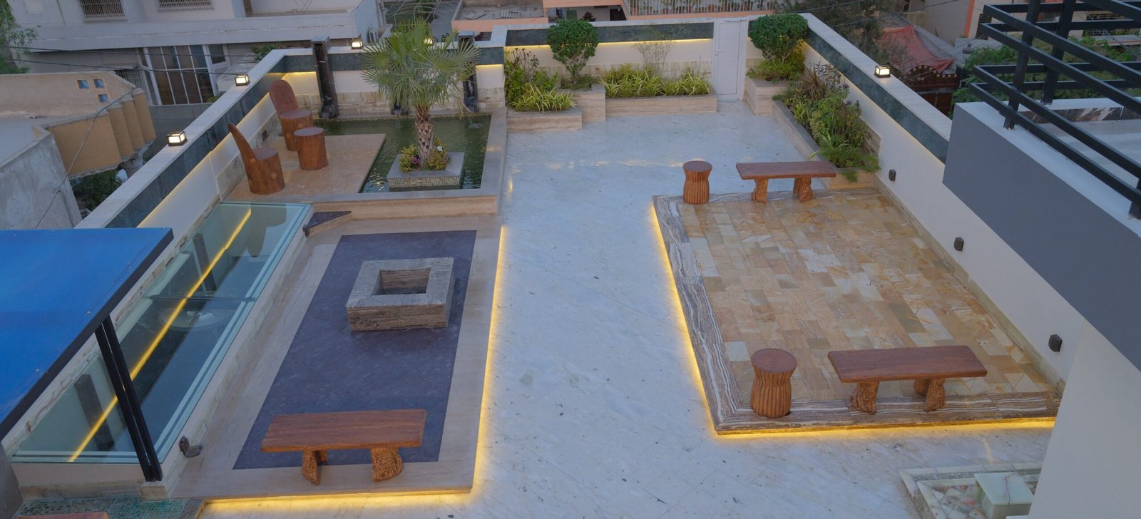 ROOFTOP DRY GARDEN